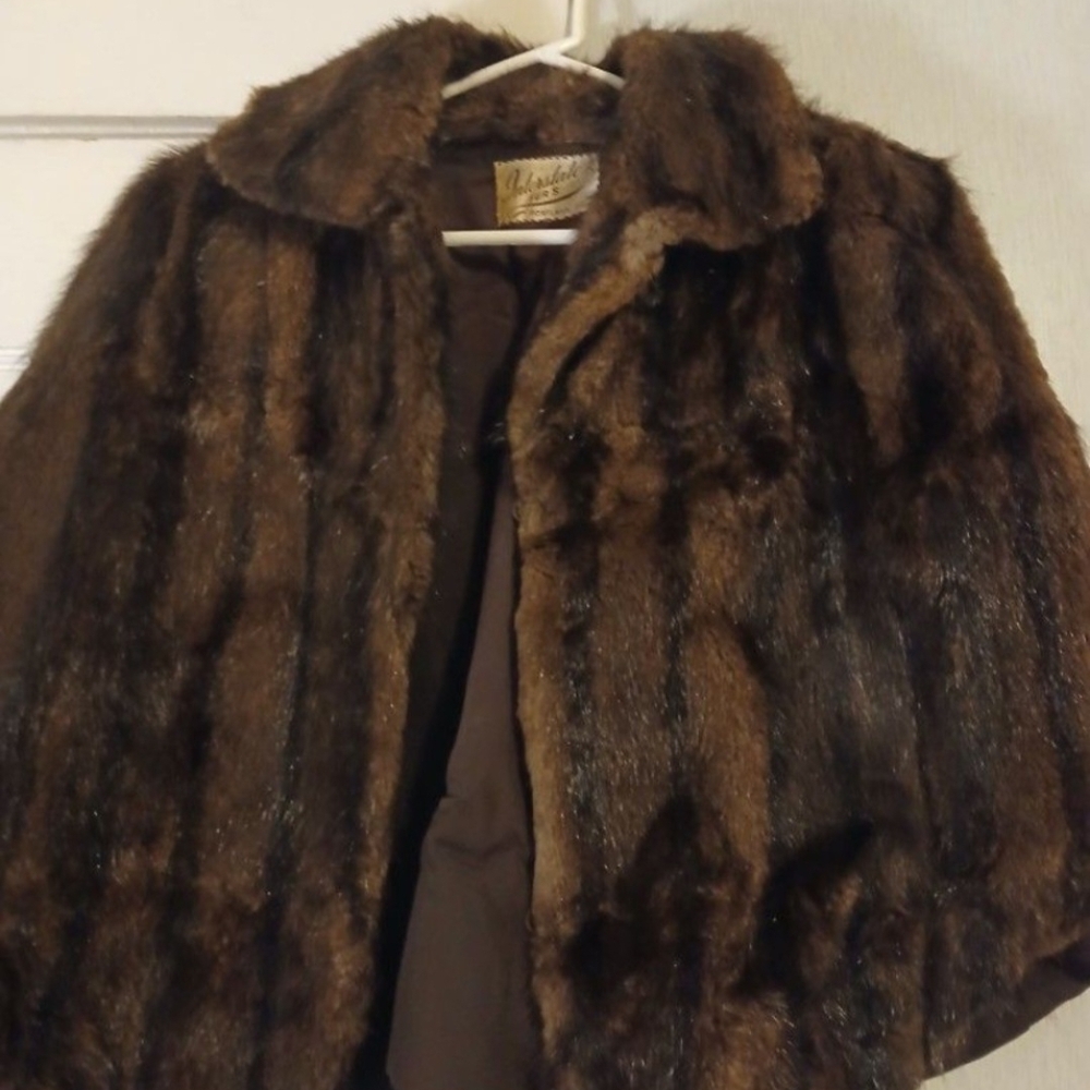 VINTAGE MINK CAPE OR STOLE WITH MINK MUFF AND OTHER ACCESSORY?